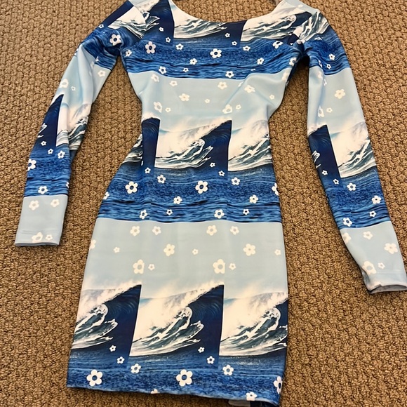 Boz Terry Long Sleeve Dress - Picture 3 of 5